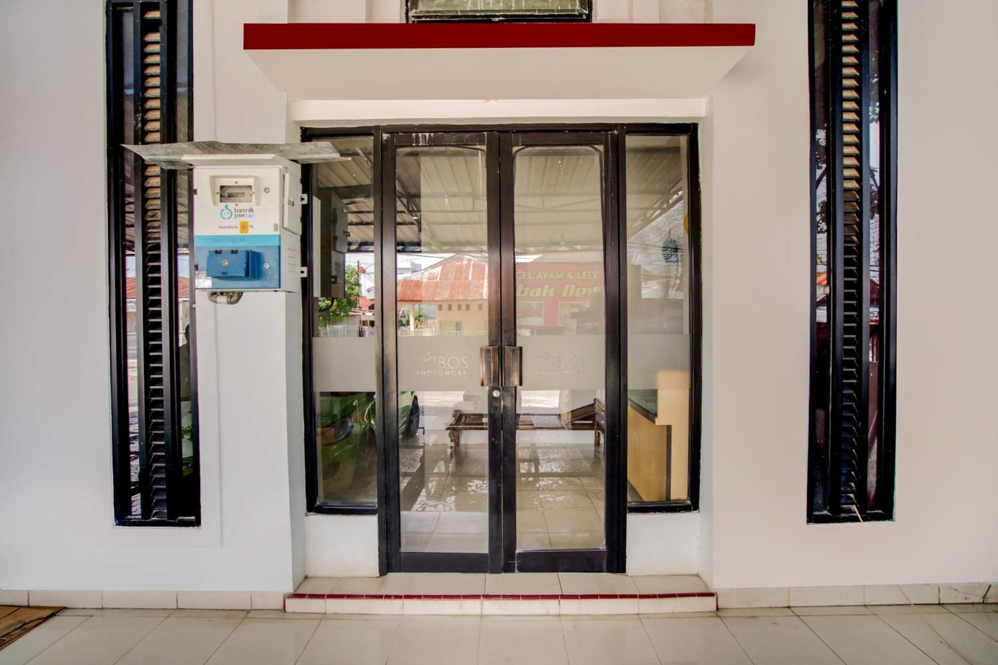 Spot On 2182 Al-Ghani 2 Syariah Padang  Exterior photo